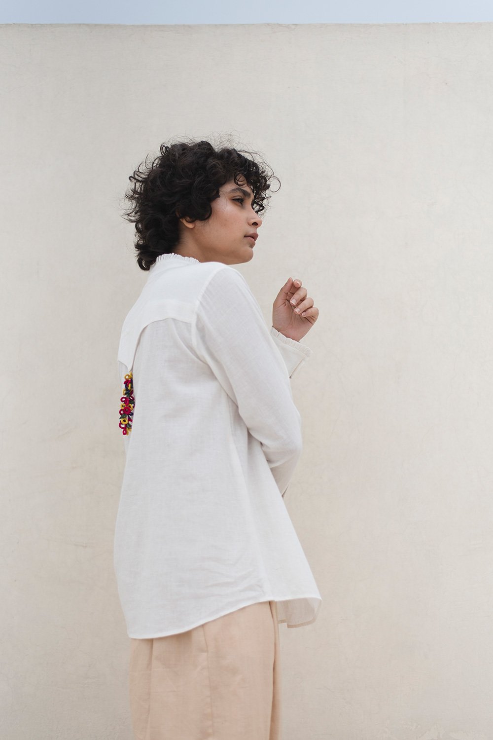 Shirt With Back Hanging