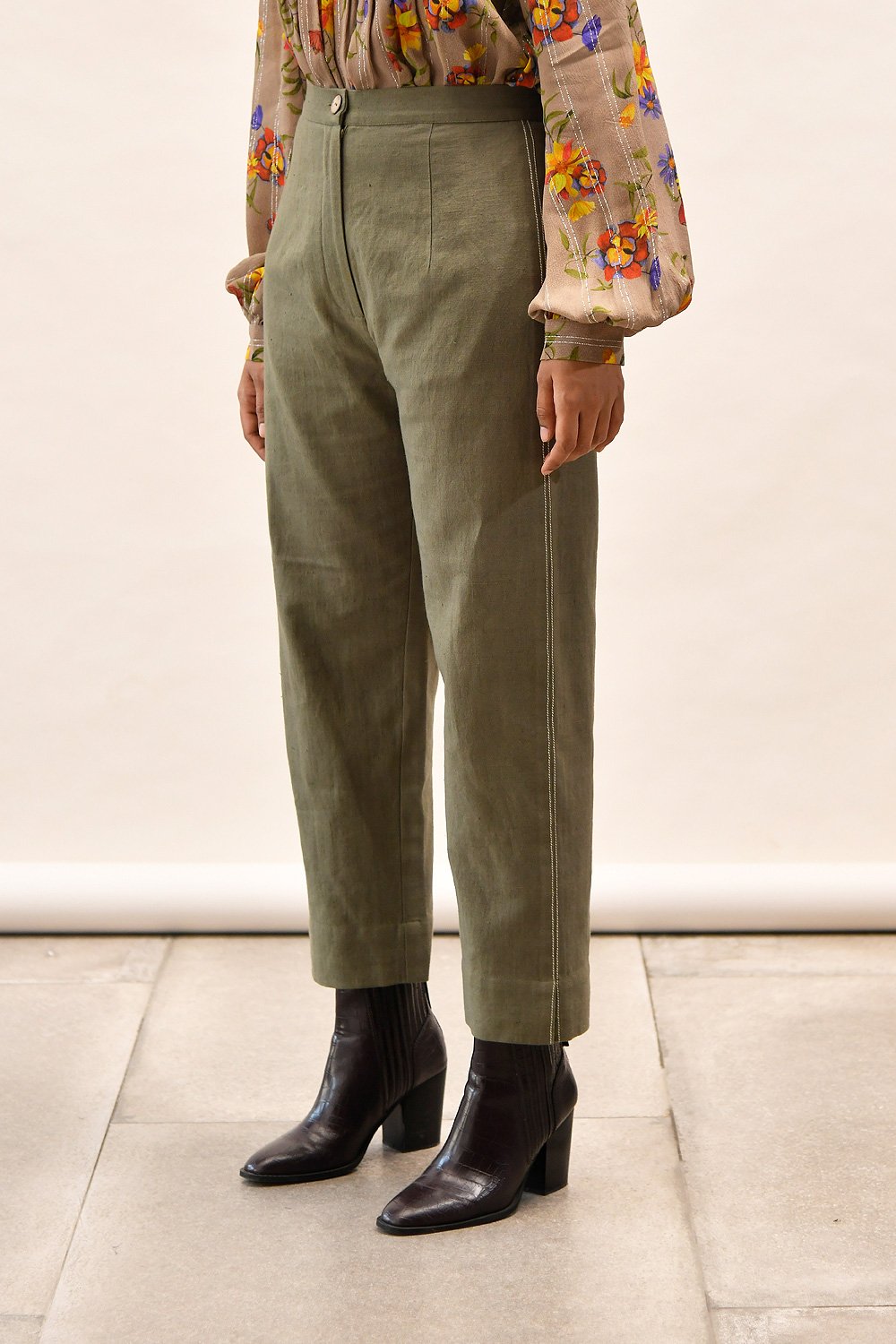 Avery Trouser